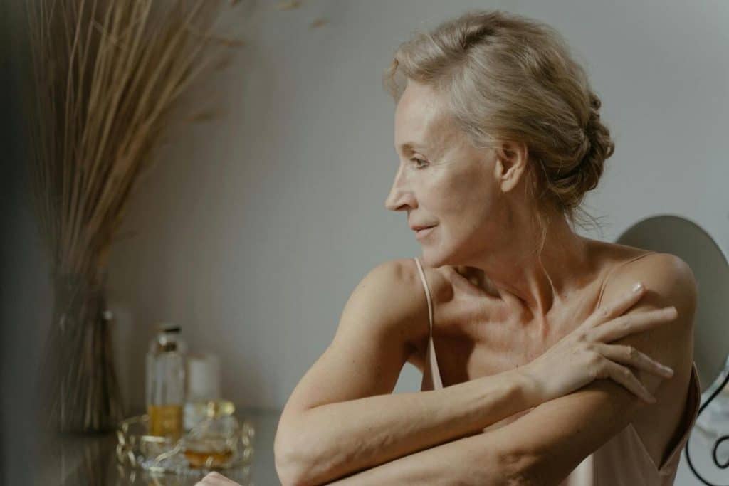 Skincare and Body Care Tips for Women as They Age