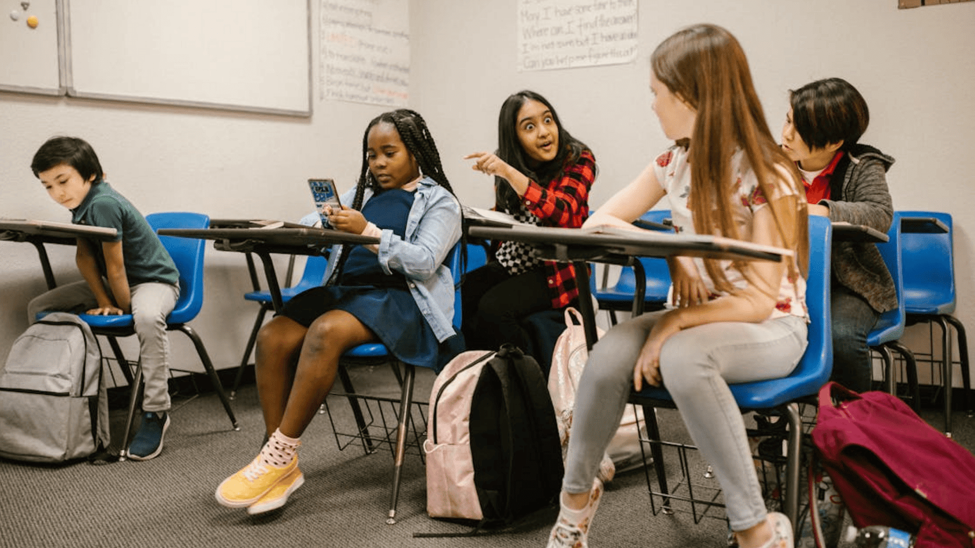 The Parents’ Guide to School Style: How to Balance Cool Looks with All-Day Comfort