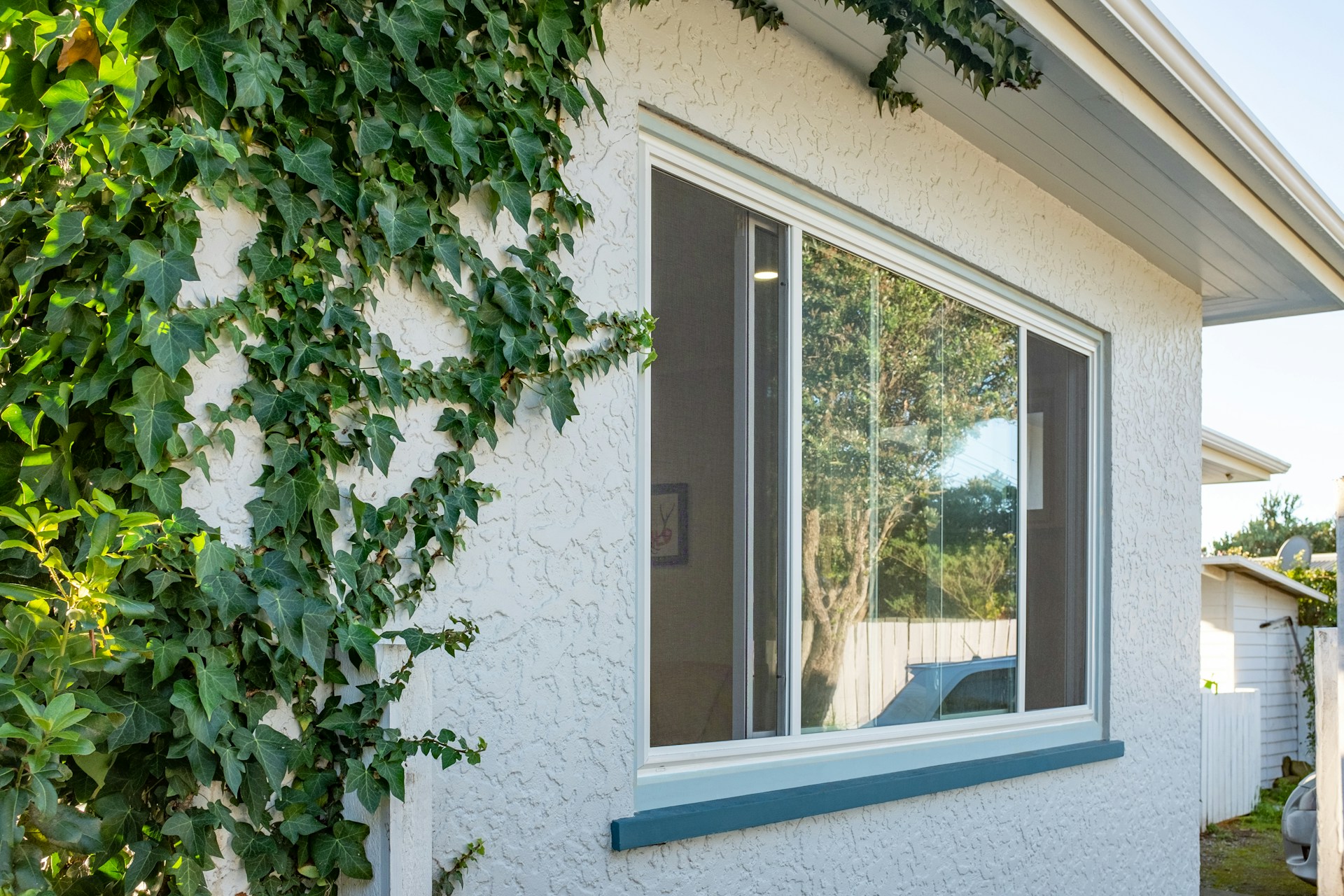 Vinyl Window Units