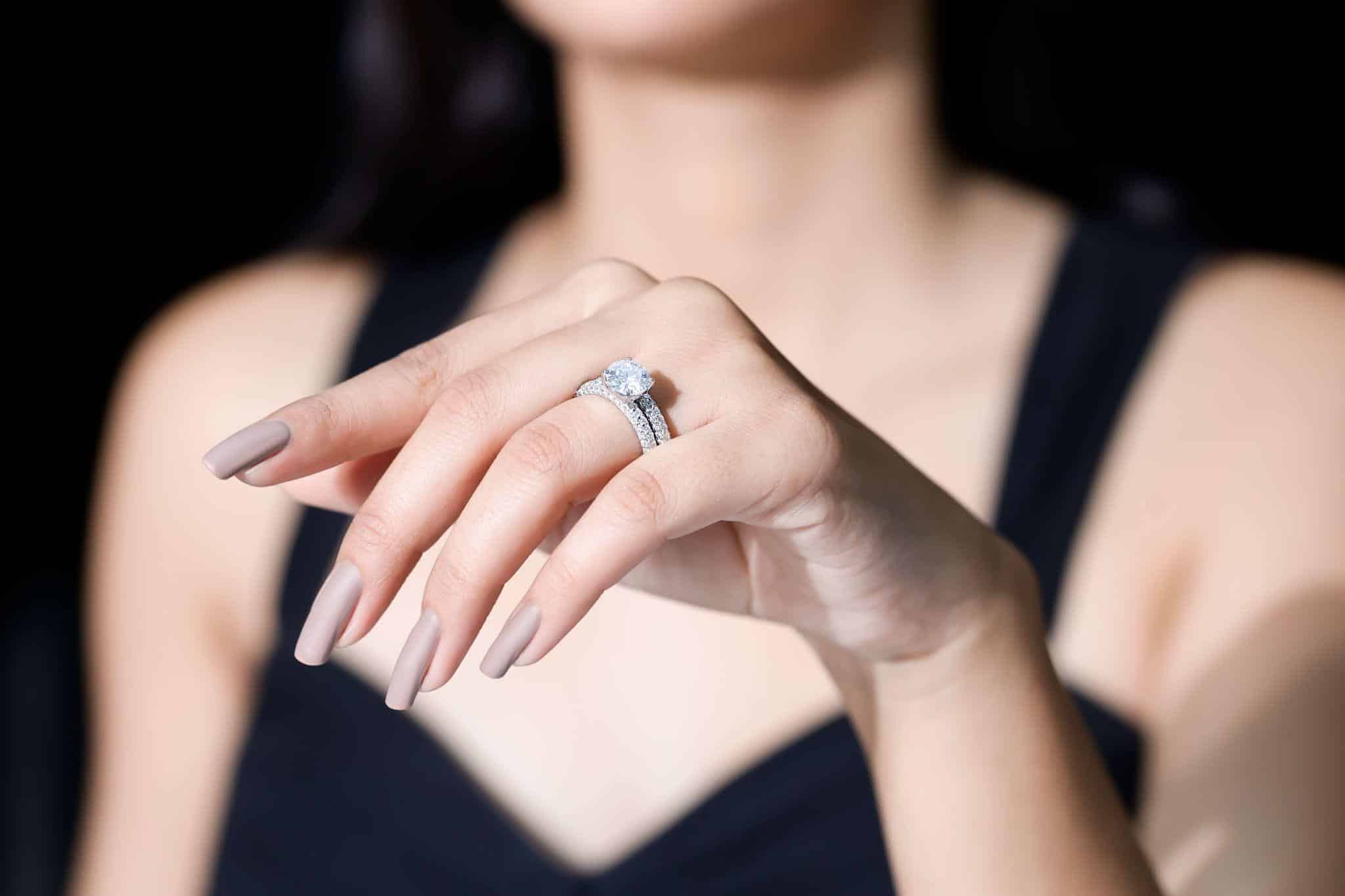 Sustainable Style: Why Lab-Grown Stones Are Gaining Popularity