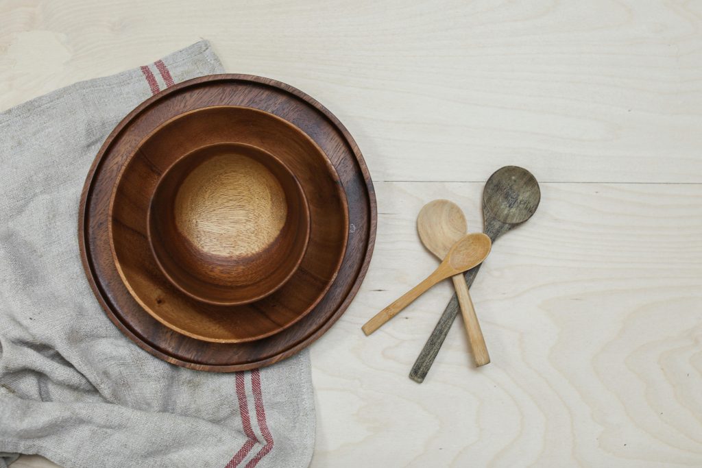 Wooden Bowls and Serving Set – Everyday Dining with Elegance