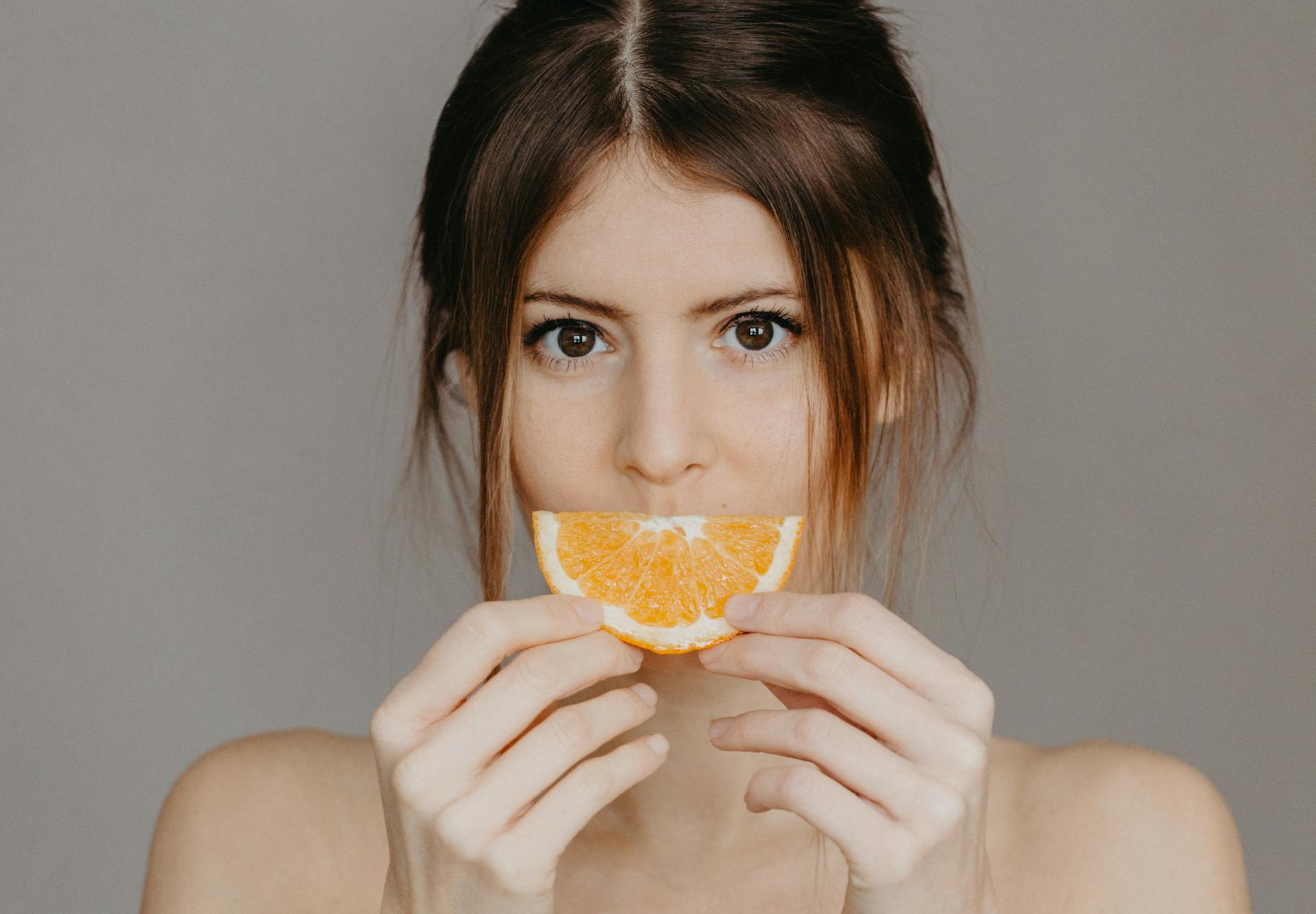 How to Use Vitamin C in Your Skincare Routine Without Irritating Your Skin