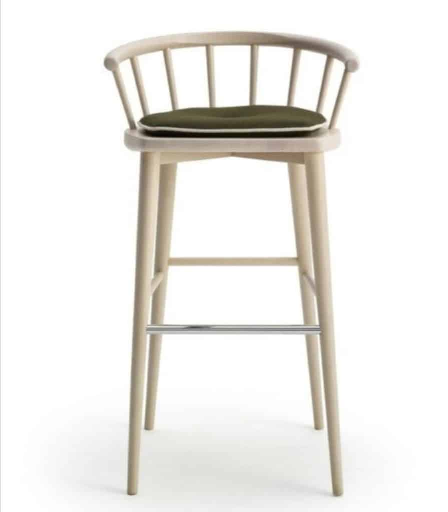How to Choose the Right Stool Height