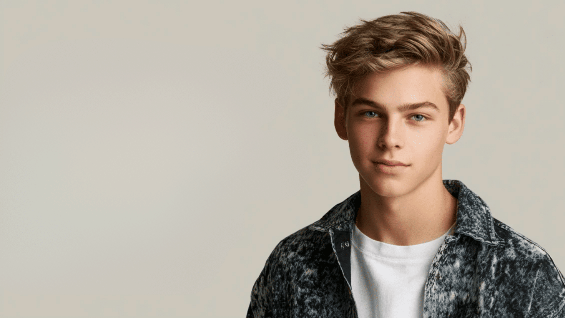 Brushed forward crop haircut with youthful textured finish
