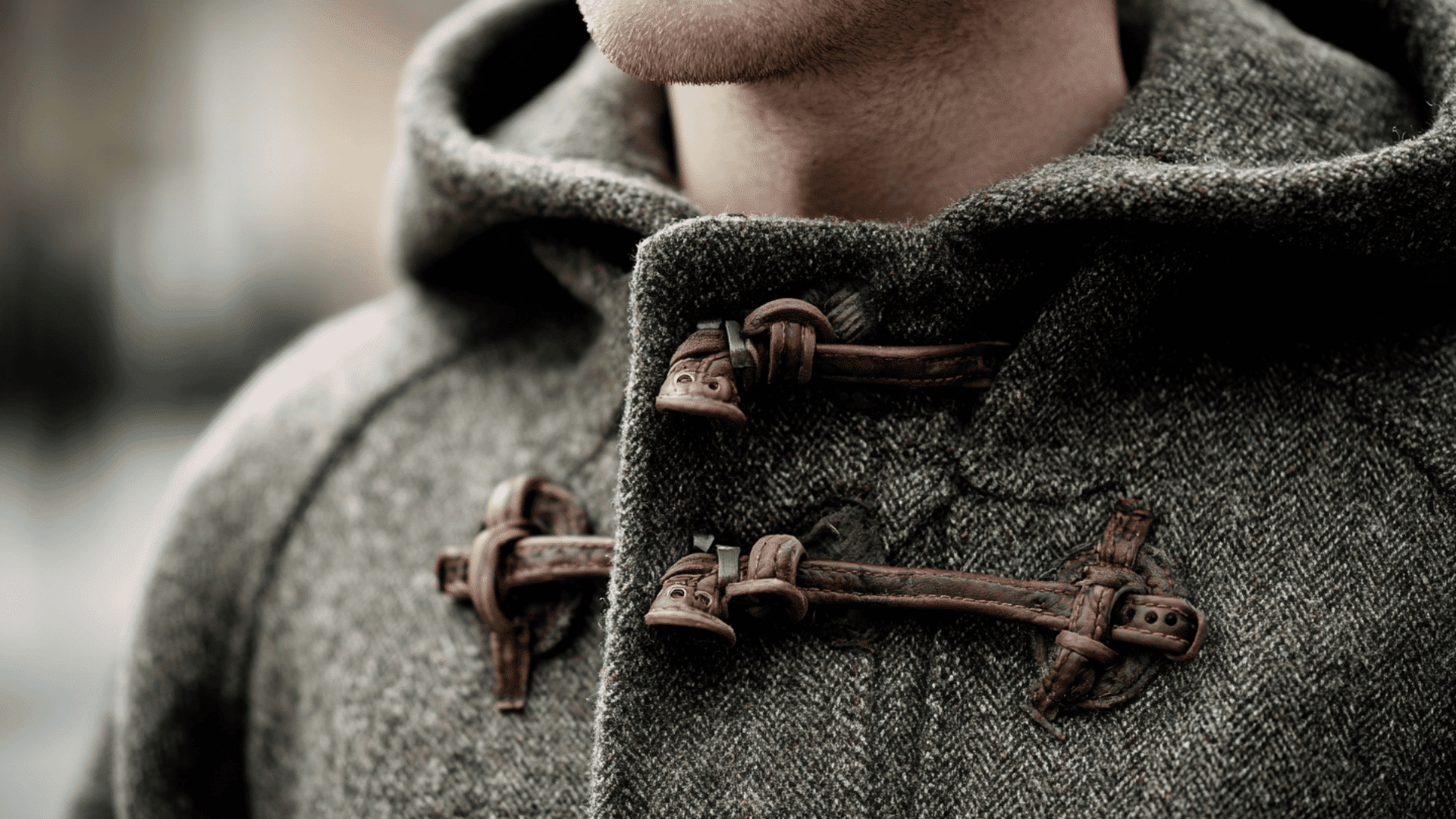 Wool duffle coat with toggle fastenings and hood for classic winter warmth
