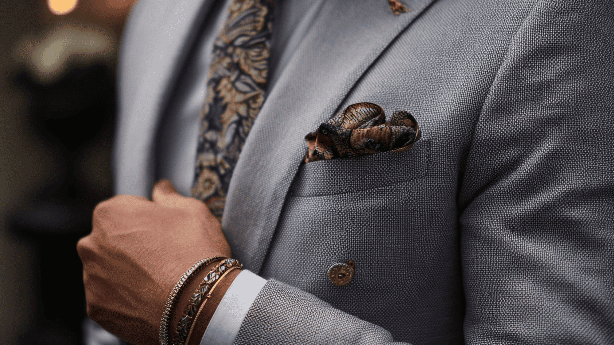 pocket-square-and-jwellery