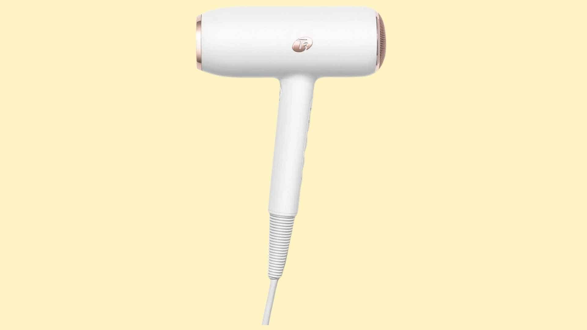 T3 Featherweight StyleMax professional hair dryer in black