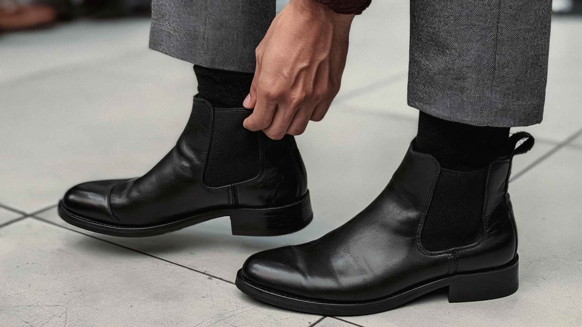 Realistic Chelsea boot showing elastic panels fitting snugly around the ankle and instep without gaps or uncomfortable pressure.